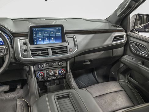 Used 2024 Chevrolet Tahoe Premier image 30