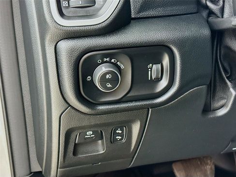 Used 2022 RAM 1500 Big Horn image 14
