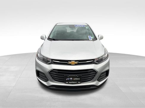 Used 2021 Chevrolet Trax LS image 16