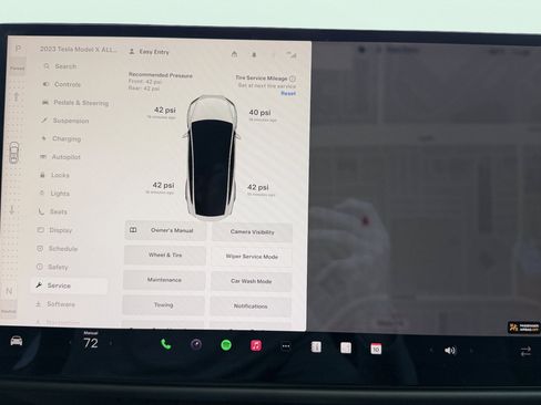 Used 2023 Tesla Model X image 84