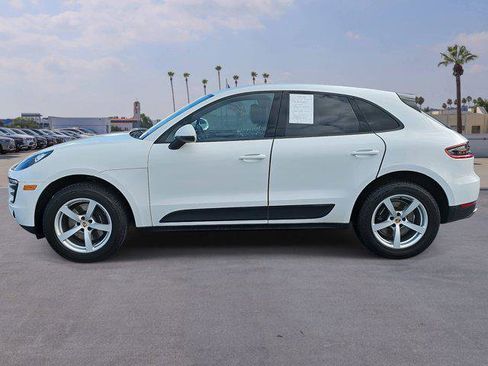 Used 2017 Porsche Macan image 8