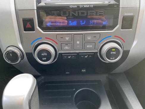 Used 2016 Toyota Tundra Limited image 35