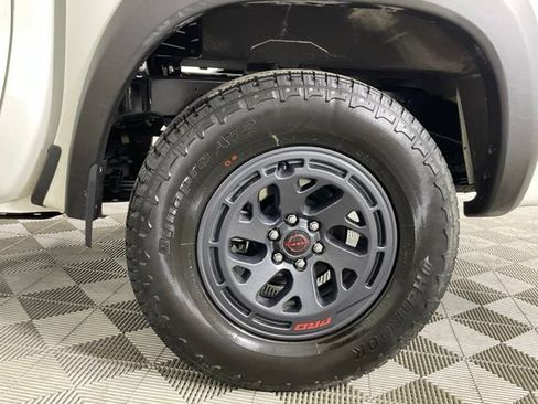 Used 2026 Nissan Frontier PRO-4X AWD/4WD image 15