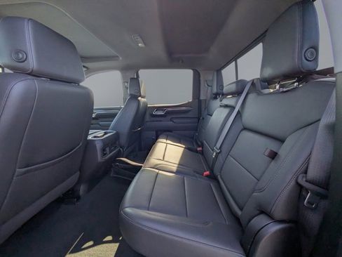 Used 2024 Chevrolet Silverado 1500 LT Trail Boss w/ Convenience Package II image 26