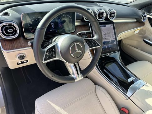 Used 2023 Mercedes-Benz C 300 Sedan image 18
