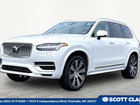 Used 2023 Volvo XC90 T8 Plus w/ Protection Package image 3