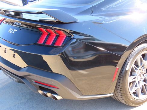 Used 2024 Ford Mustang GT Premium w/ GT Performance Package image 12