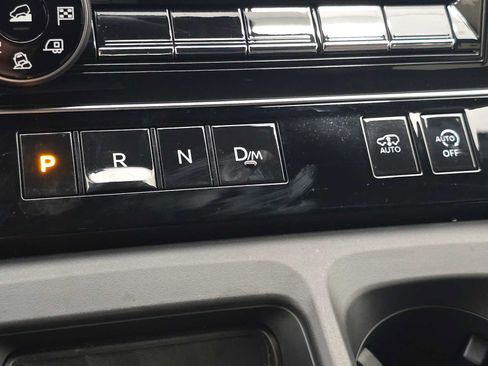 Used 2025 Nissan Armada PRO-4X AWD/4WD image 16