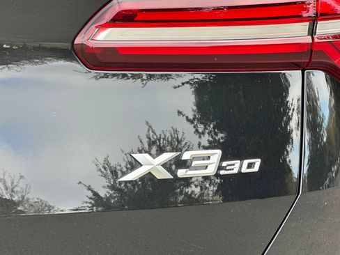 Used 2025 BMW X3 xDrive30i w/ Premium Package image 38