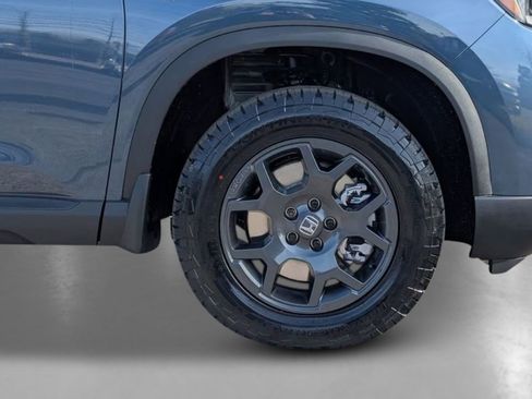 New 2026 Honda Pilot TrailSport image 9