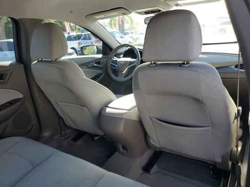 Used 2020 Chevrolet Malibu LS image 31