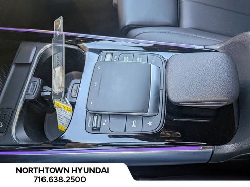 Used 2021 Mercedes-Benz GLA 250 4MATIC image 16