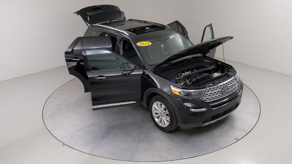 Certified 2024 Ford Explorer Limited w/ Limited Technology Package AWD/4WD image 49