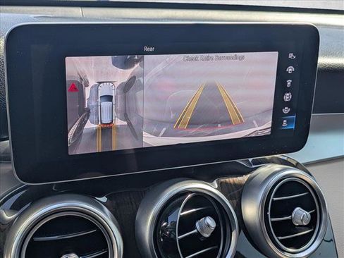 Used 2022 Mercedes-Benz GLC 300 image 13