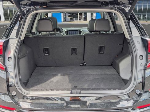 Used 2024 GMC Terrain SLT w/ Elevation Edition image 11