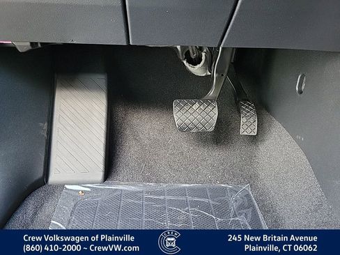 New 2026 Volkswagen Atlas SEL image 28