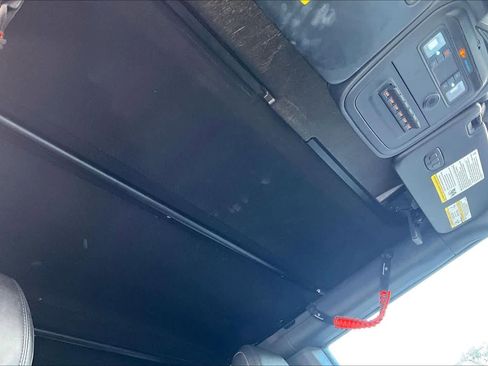 Used 2021 Ford Bronco Badlands image 13