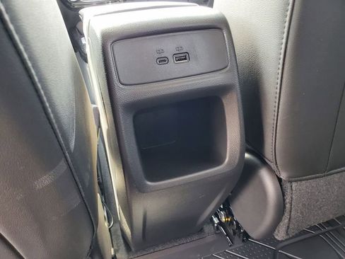 New 2026 Chevrolet Trax LT image 25