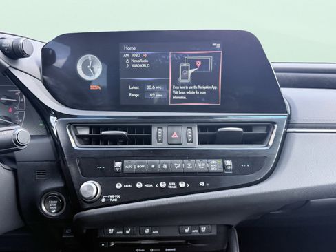 Used 2022 Lexus ES 250 w/ Premium Package image 70