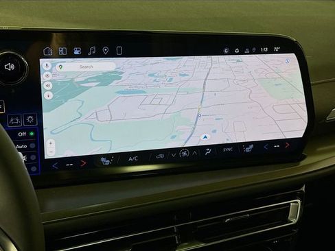 New 2026 Chevrolet Traverse LT image 13