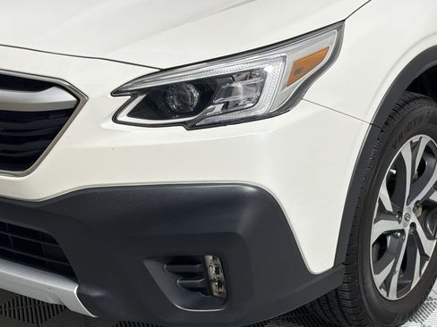 Used 2022 Subaru Outback Limited AWD/4WD image 11