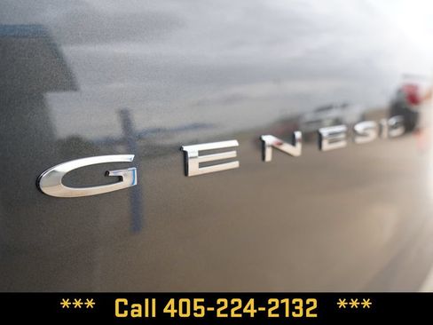 Used 2025 Genesis GV70 2.5T AWD/4WD image 5
