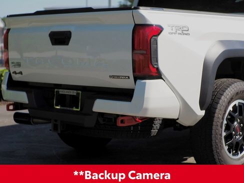 Used 2024 Toyota Tacoma TRD Off-Road AWD/4WD image 4