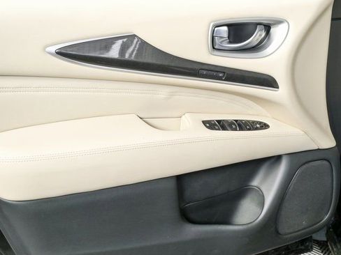 Used 2020 INFINITI QX60 Luxe w/ Essential Package image 6