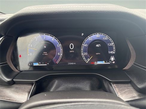 Used 2025 Jeep Grand Cherokee L Limited image 12