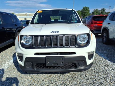Used 2022 Jeep Renegade Sport AWD/4WD image 6
