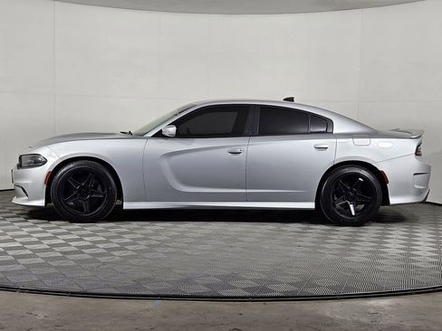 Used 2020 Dodge Charger R/T RWD image 3