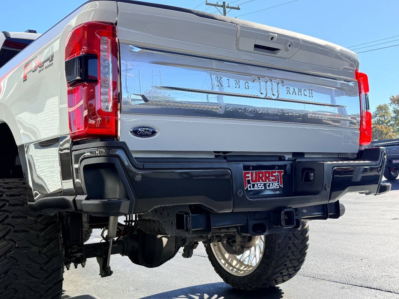 Used 2025 Ford F250 King Ranch w/ FX4 Off-Road Package AWD/4WD image 8