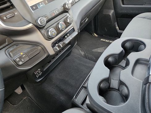 Used 2024 RAM 3500 Big Horn image 12