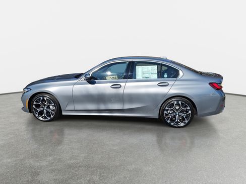 New 2026 BMW 330i Sedan w/ Premium Package image 8