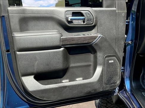 Used 2023 Chevrolet Silverado 3500 LTZ AWD/4WD image 23