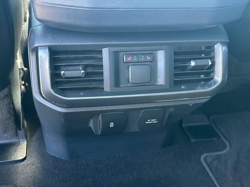 Used 2023 Ford F150 Lariat w/ Equipment Group 502A High AWD/4WD image 21