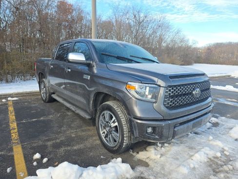 Used 2021 Toyota Tundra Platinum image 3