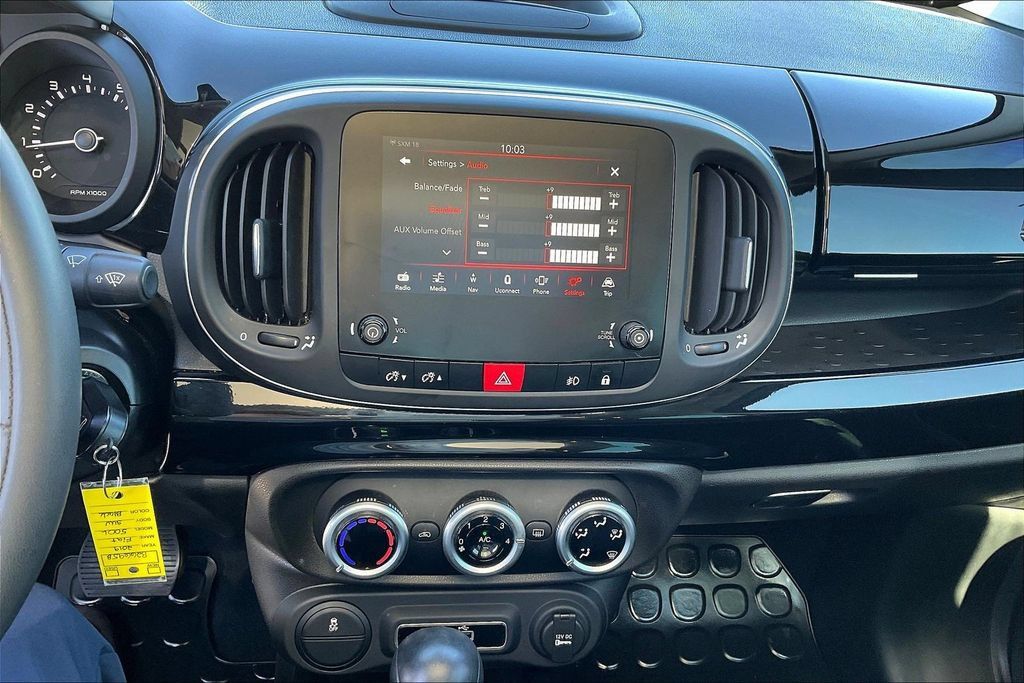 Used 2019 FIAT 500L Trekking FWD image 15