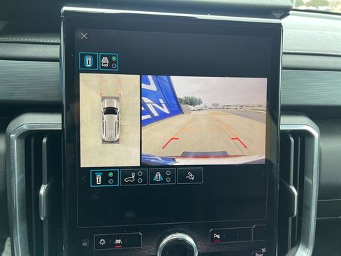 Used 2024 GMC Acadia Elevation w/ Trailering Package image 12