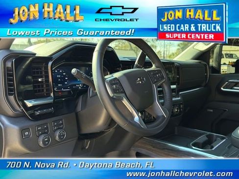 Used 2025 Chevrolet Silverado 2500 LTZ w/ Trail Boss Package image 21