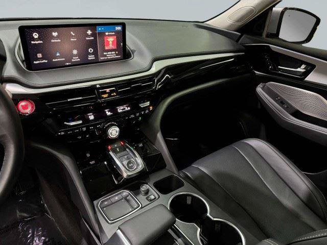Used 2024 Acura MDX w/ Technology Package FWD image 35