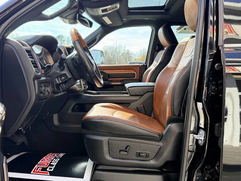 Used 2020 RAM 2500 Limited image 19