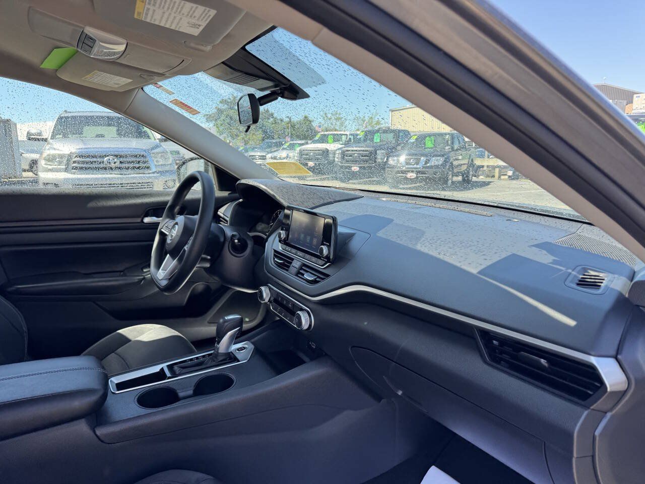 Used 2022 Nissan Altima 2.5 S FWD image 34