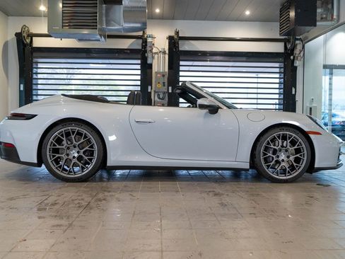 New 2026 Porsche 911 Carrera RWD image 10