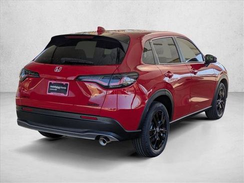 New 2026 Honda HR-V Sport image 2