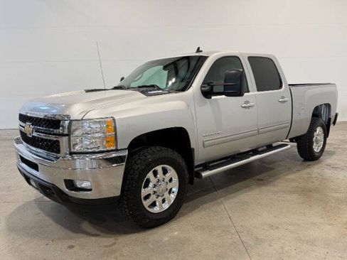 Used 2011 Chevrolet Silverado 2500 LTZ w/ LTZ Plus Package AWD/4WD image 1