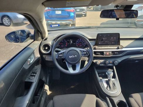 Used 2023 Kia Forte LX FWD image 11
