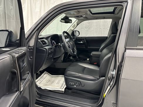 Used 2021 Toyota 4Runner Nightshade AWD/4WD image 10