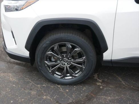 Certified 2023 Toyota RAV4 Limited AWD/4WD image 8