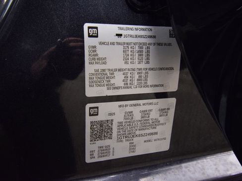 Used 2025 GMC Sierra 1500 Elevation image 29